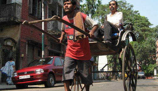 3/12・17　映画『happy －しあわせを探すあなたへ』＜ひととひとシネマダイアローグ＞